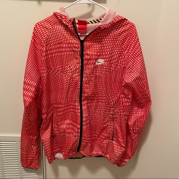 Nike Ru Fly Wind Runner Red Windbreaker 